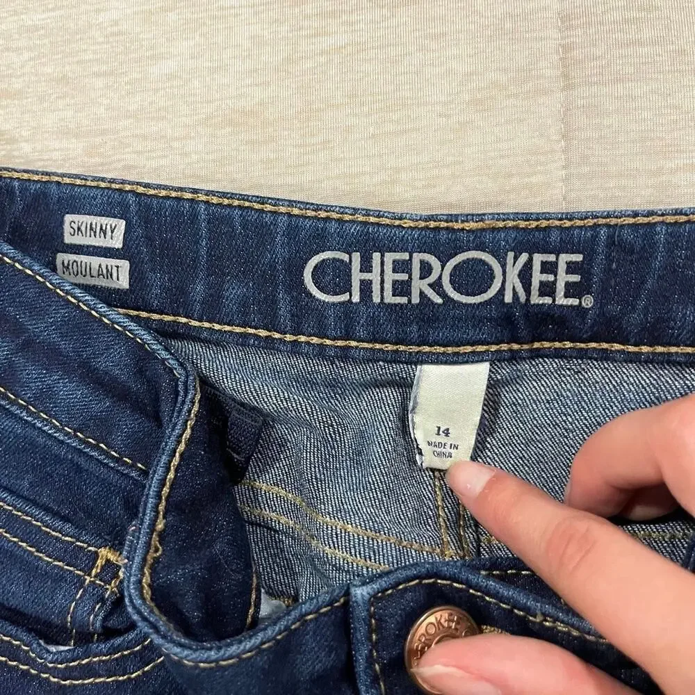 Women’s Skinny Jeans
